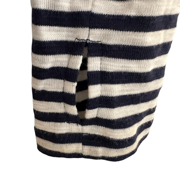 Aerie Real Soft navy and white striped long sleeve top with thumb holes Small - Picture 8 of 11
